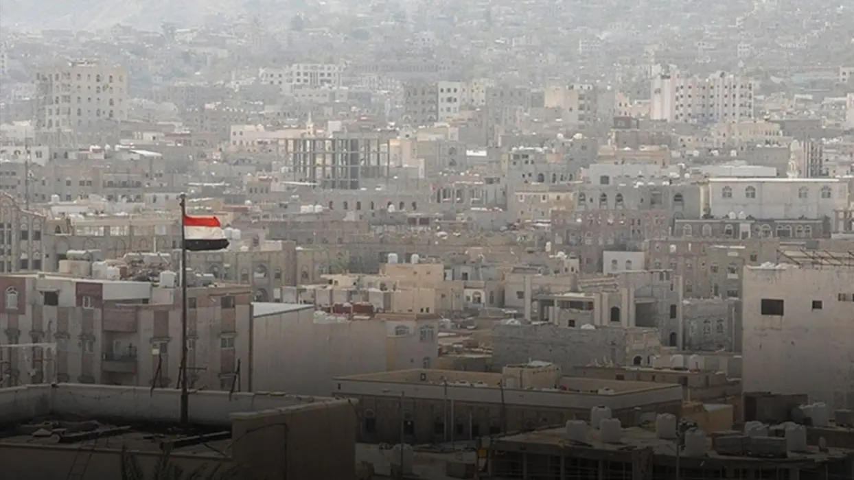 Yemen Başbakanı Zindani'den Husiler tepkisi: 'İran'ın kaotik planını uyguluyorlar'