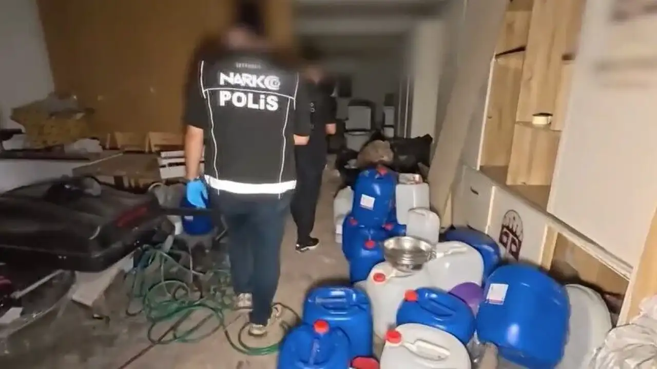 İstanbul'da narkotik operasyonu: 115,5 kilo ham madde ele geçirildi