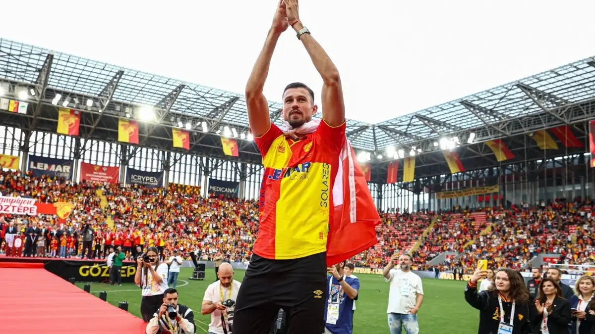 Göztepe kalecisi Mateusz Lis, ülkesine transfer oluyor