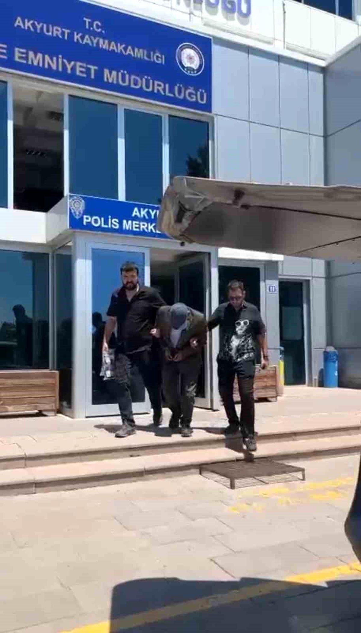 Ankara'da eşini bıçakla öldüren zanlı yakalandı