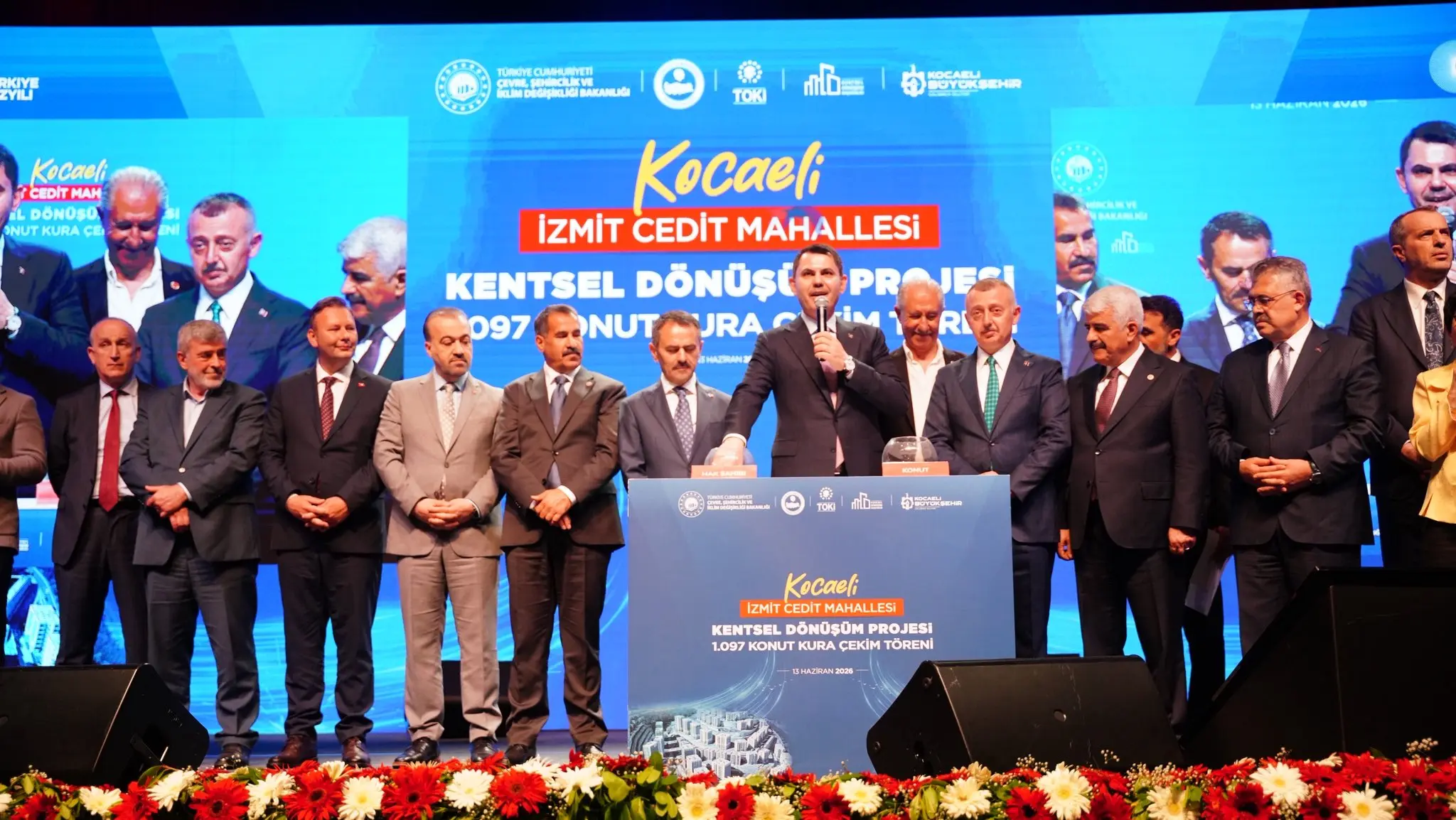 Kocaeli'de TOKİ heyecanı! Bakan Kurum: Ev sahibi olmayan kimse kalmasın istiyoruz