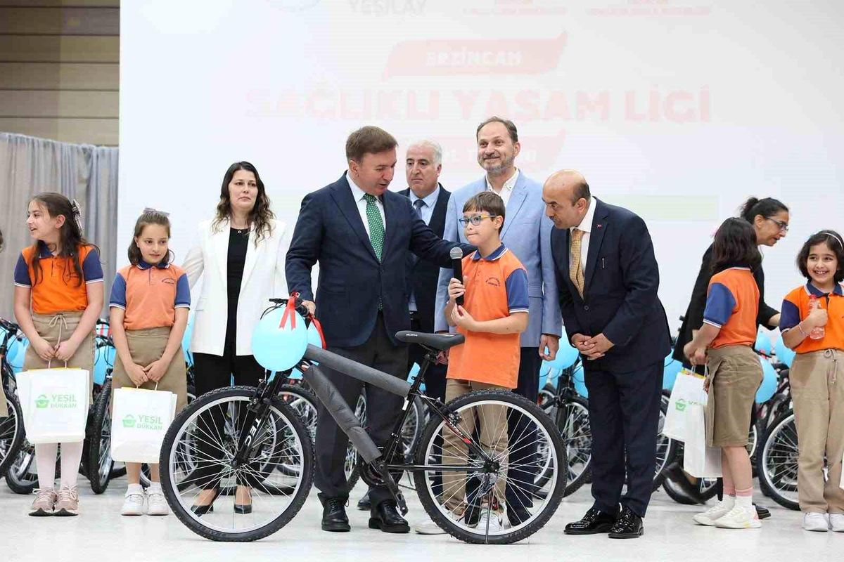 28 bin öğrencinin katıldığı sağlıklı yaşam ligi ödülleri sahiplerini buldu