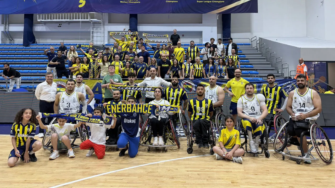 Fenerbahçe şampiyonluk serisinde öne geçti