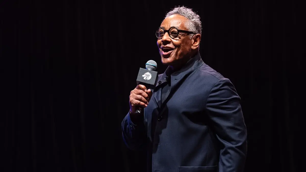 Breaking Bad'in yıldızı Giancarlo Esposito Müslüman oldu!