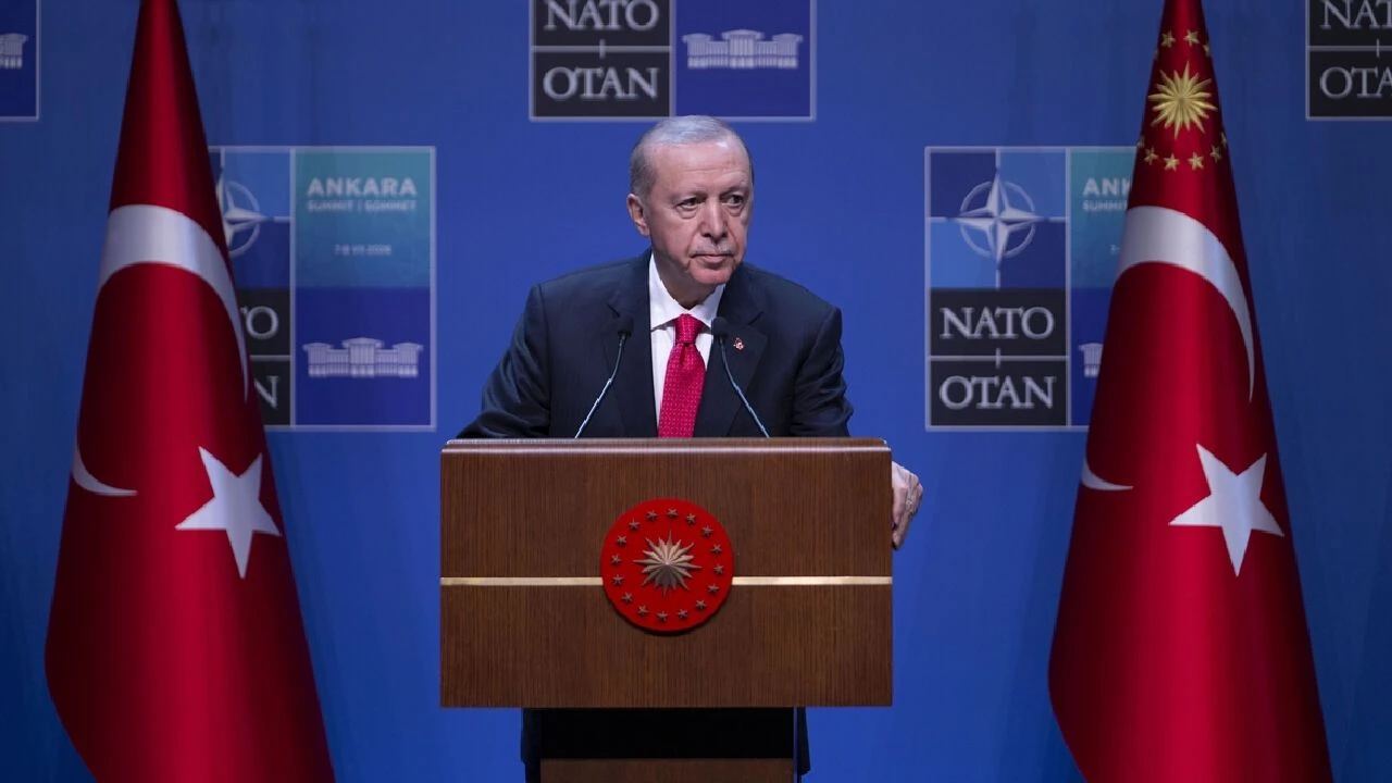Cumhurbaşkanı Erdoğan'dan NATO mesajı: Türkiye merkezi rolünü bir kez daha gösterdi