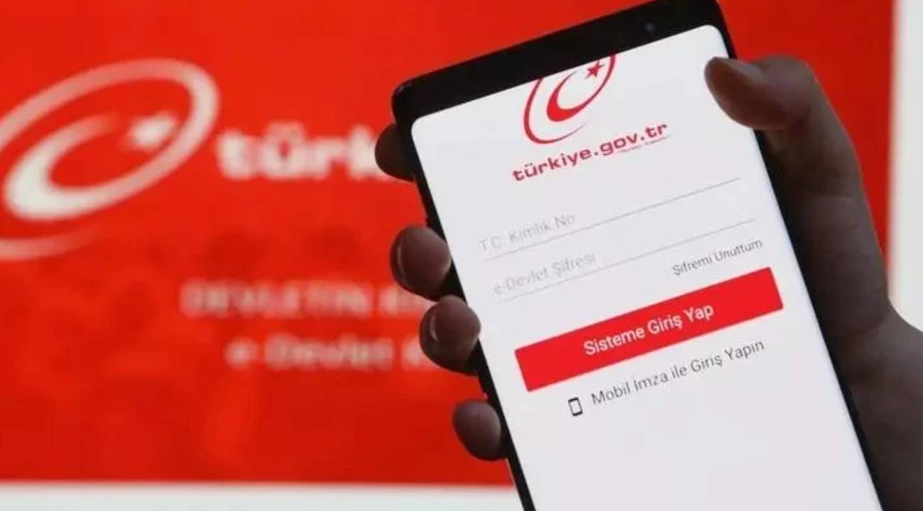 e-Devlet çöktü mü? İletişim Başkanlığı'ndan açıklama