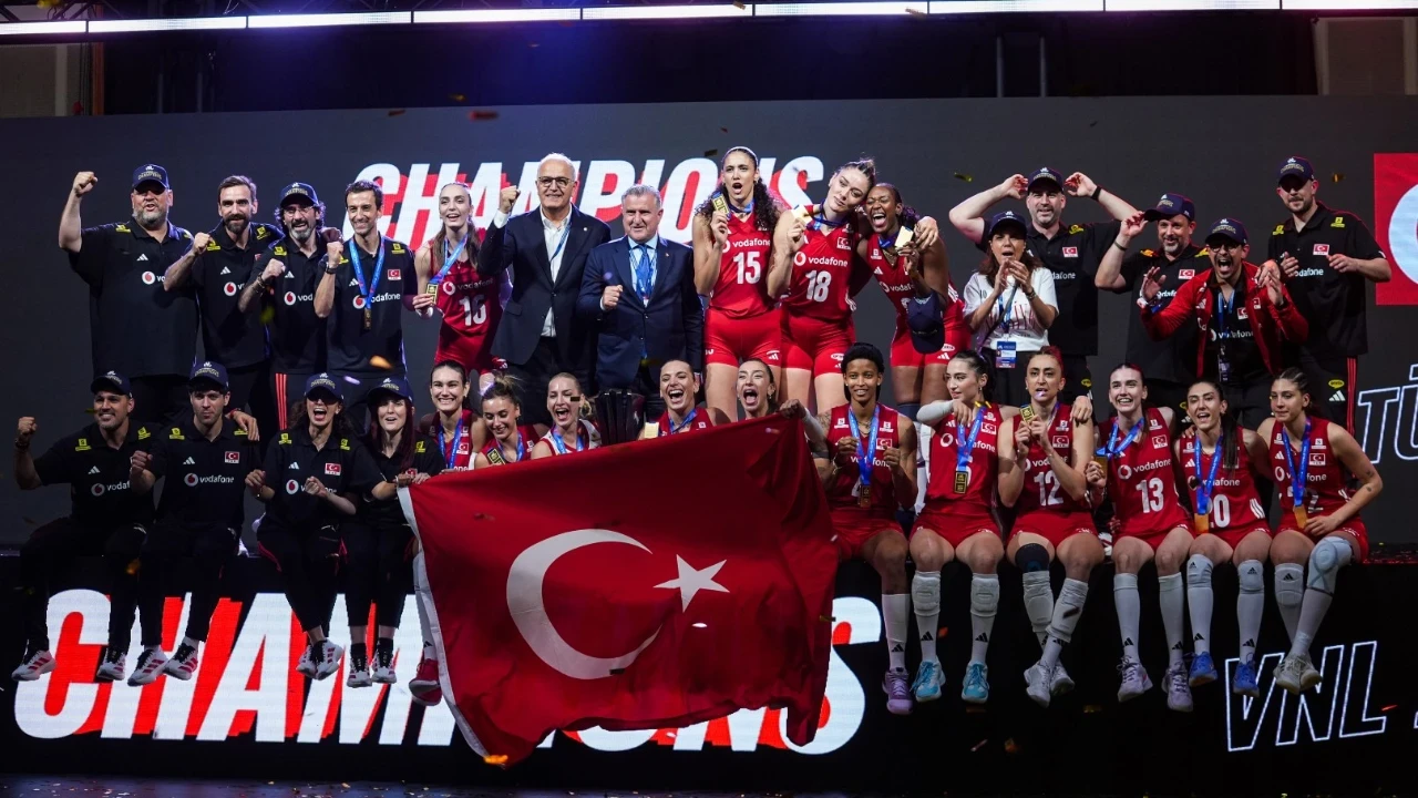 A Milli Kadın Voleybol Takımı FIVB Milletler Ligi şampiyonu oldu