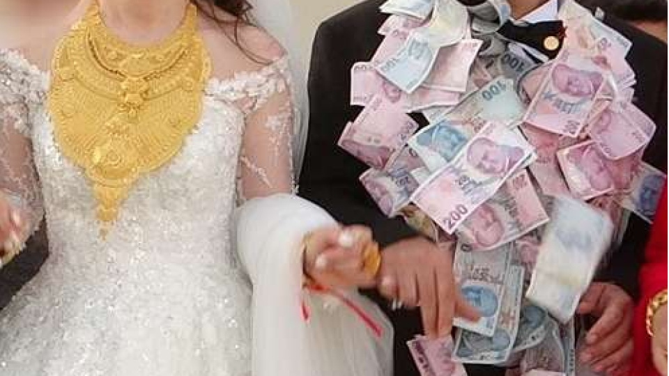 Yargıtay'dan o soruya yanıt: "Düğün takıları kimde kalacak?"
