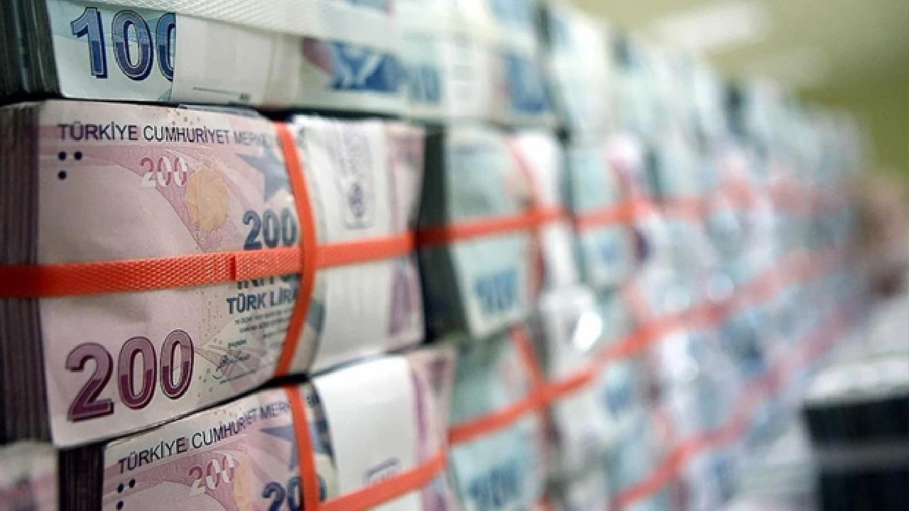 BES'te tarihi rekor: Fon büyüklüğü 2,4 trilyon lirayı aştı, emekli sayısı 487 bini geçti
