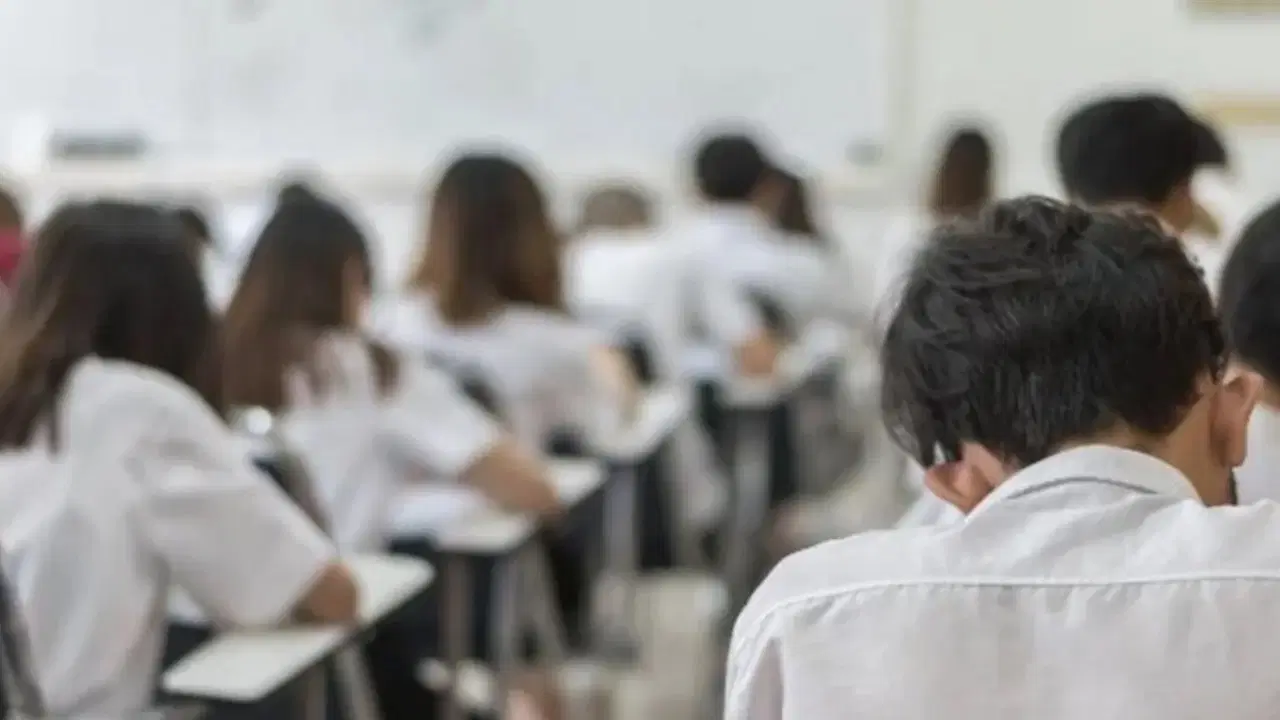 19 Haziran 2026 okullar tatil mi? 19 Haziran Cuma okul var mı?