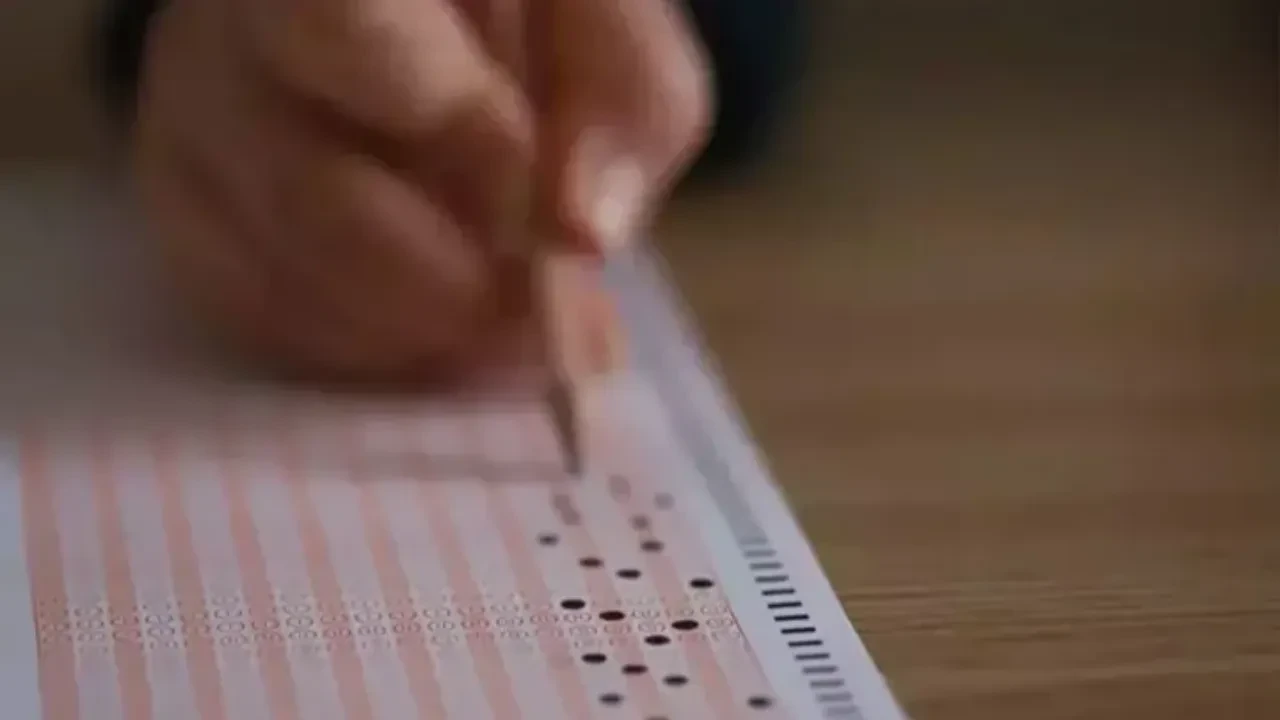 YKS AYT bugün mü saat kaçta? AYT sınavı saat kaçta bitiyor?