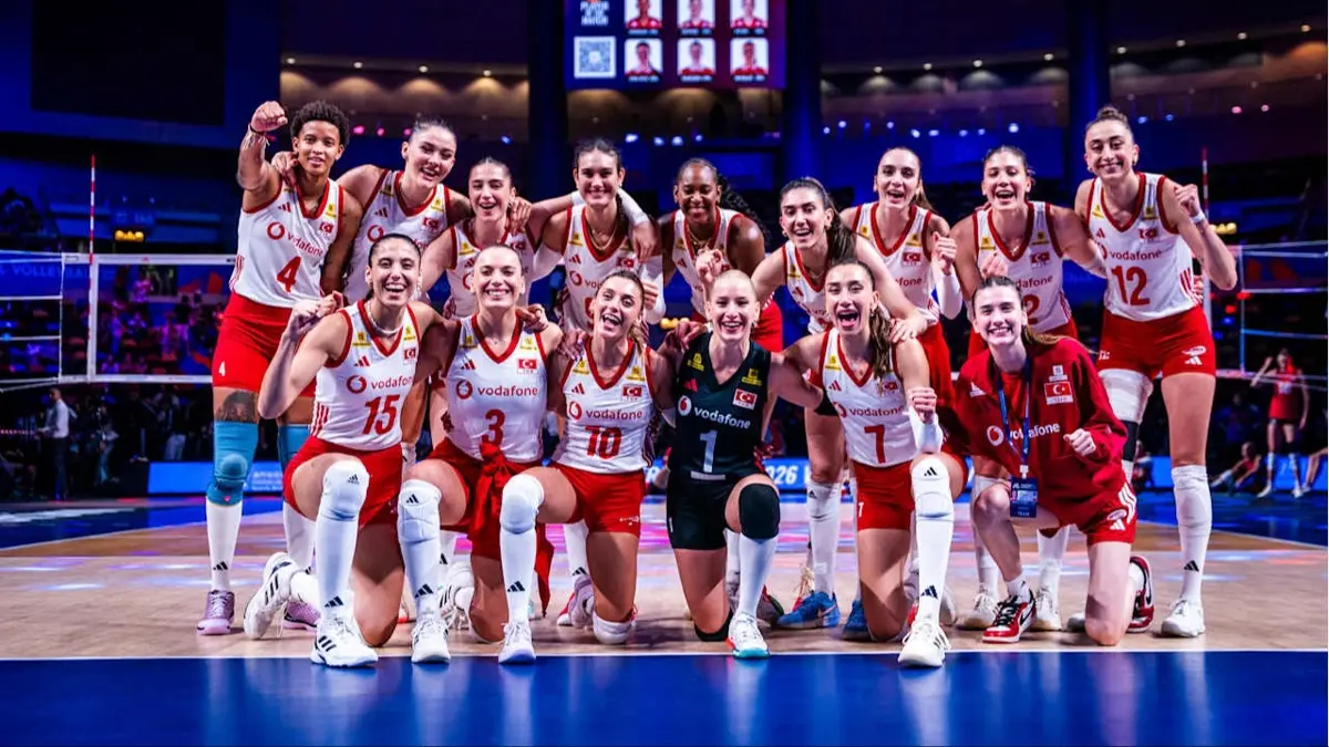 Sultanlar yarı finalde