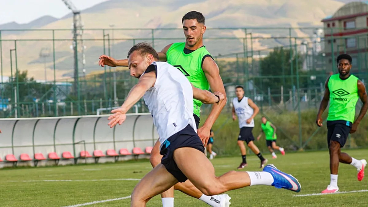 Erzurumspor FK, ikinci etap kampını tamamladı!