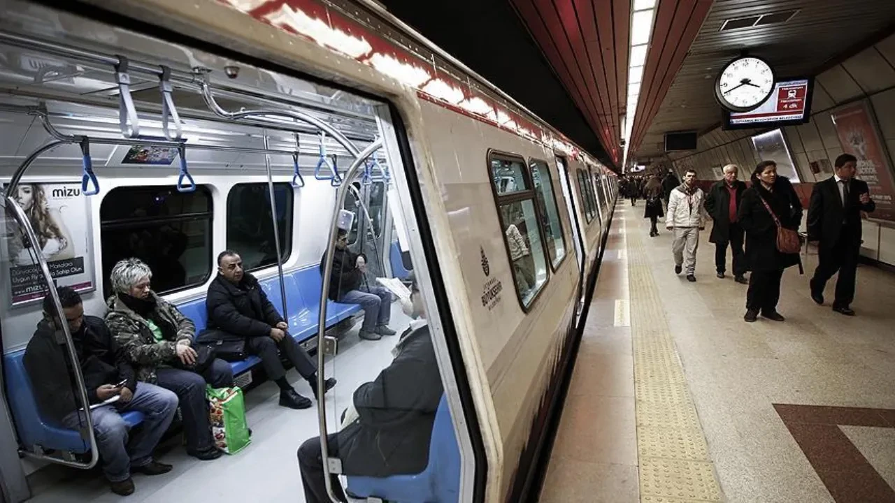 İstanbul'da pazar günü için ulaşım uyarısı: Metrolarda bu duraklar kapatılacak