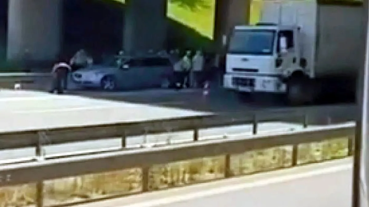Küçükçekmece'de otomobille çarpışan motosikletin sürücüsü öldü
