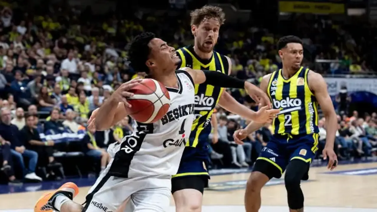 Beşiktaş GAİN - Fenerbahçe Beko! CANLI