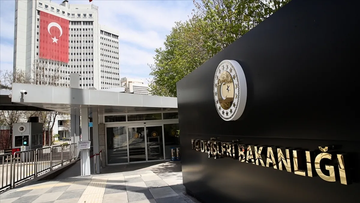 Dışişleri Bakanlığı duyurdu: Ukrayna'da Türk sahipli gemi vuruldu! 2 Türk vatandaşı yaralandı…