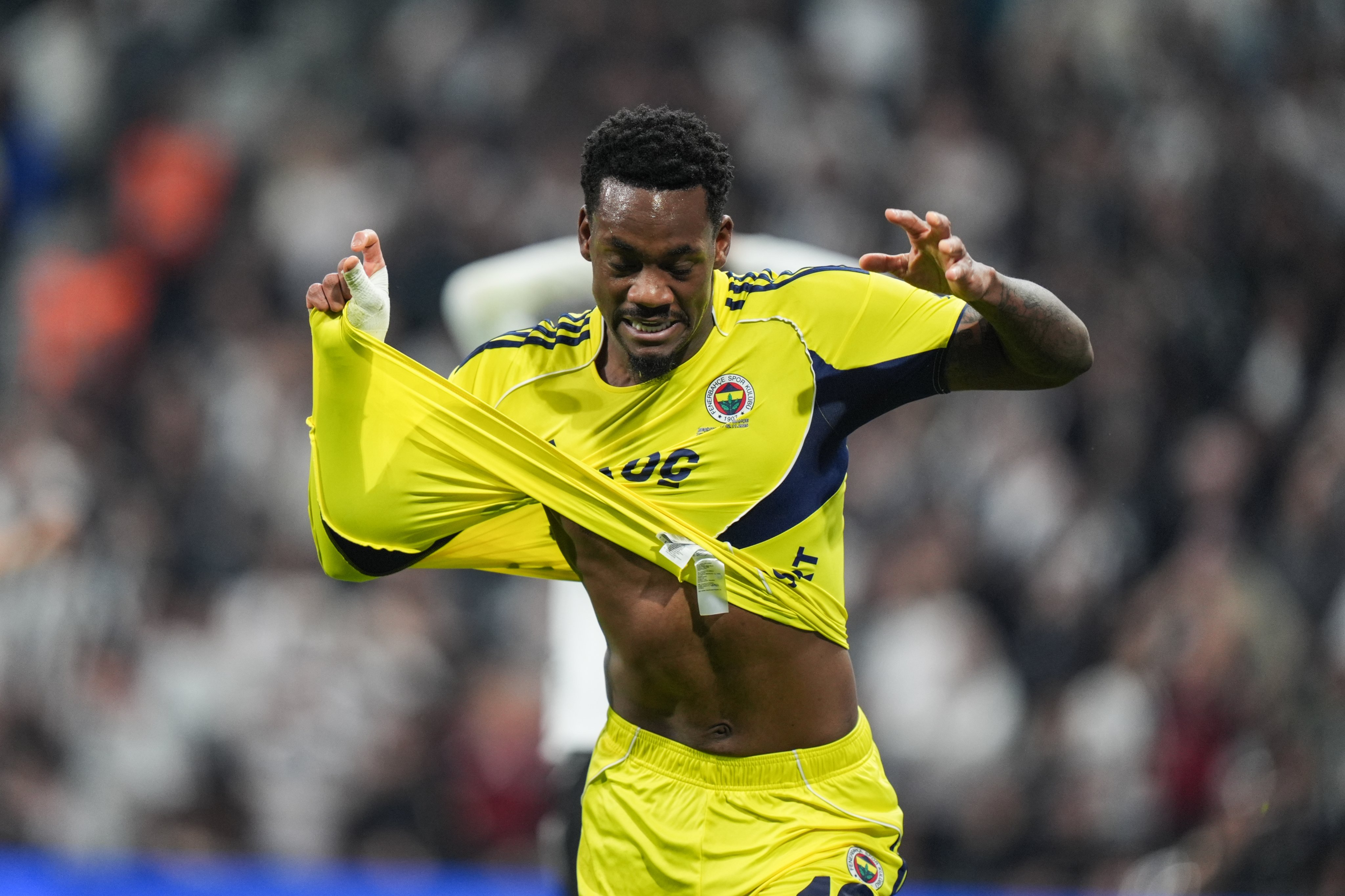 Galatasaray'da forvet bombası! Jhon Duran transferinde sona gelindi