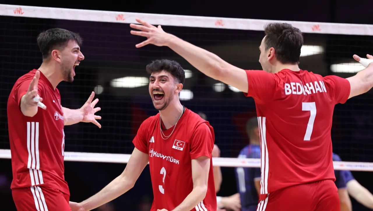 Çin-Türkiye voleybol maçı ne zaman, hangi kanalda? Filenin Efeleri 2026 VNL maç programı