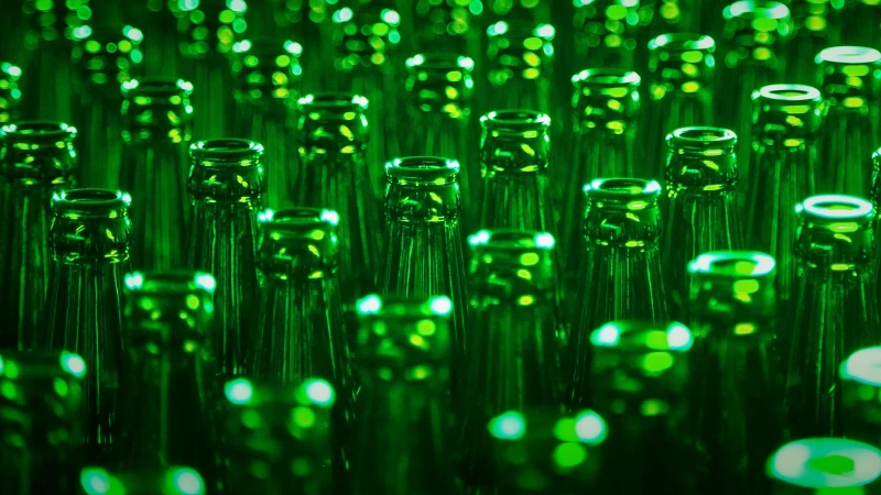 Soda şişeleri neden yeşil? Sebebini öğrenince çok şaşıracaksınız