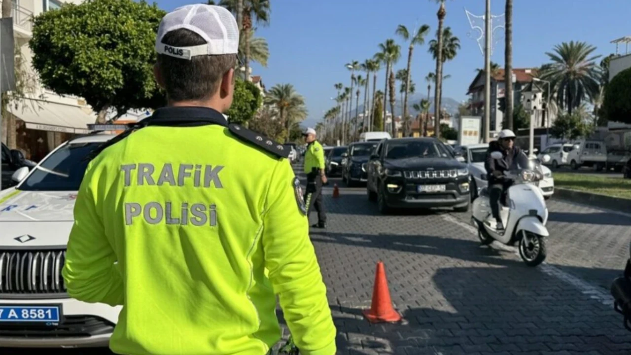 Sigortasız motosiklet trafikten men edildi, sürücüye 85 bin lira ceza kesildi