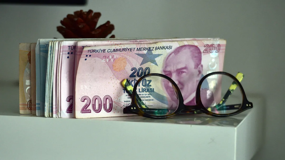 SSK ve Bağ-Kur emeklisine taban aylık farkı