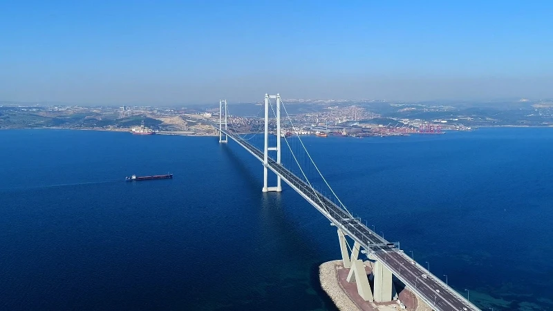 Osmangazi Köprüsü ile 10 yılda akaryakıt ve zamandan 211 milyar liralık tasarruf sağlandı