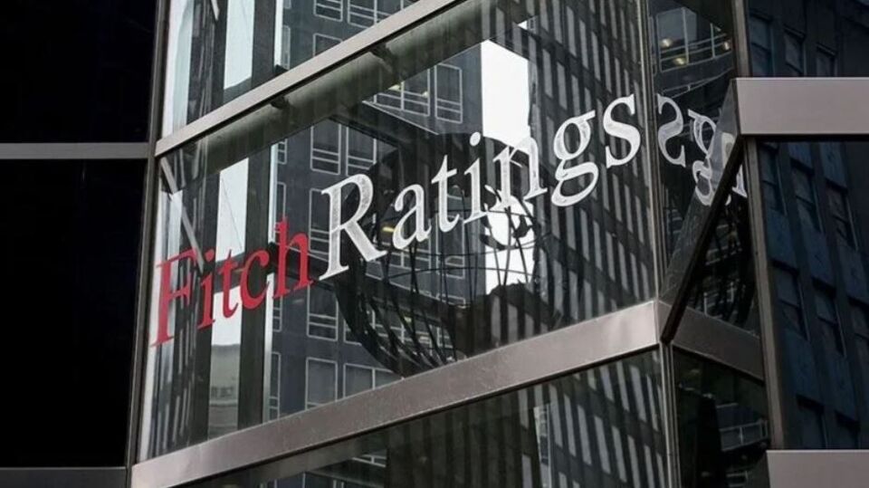 Fitch, Türkiye'nin kredi notunu teyit etti
