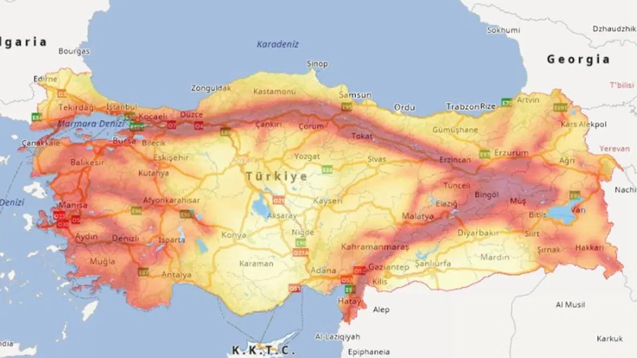Türkiye'nin yeni diri fay haritası açıklandı: 13 yıl sonra fay sayısı 700'e yükseldi!
