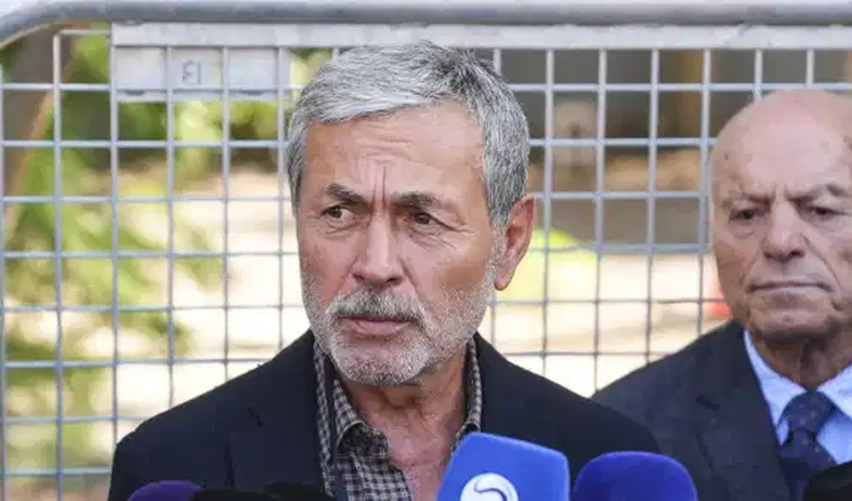 Aykut Kocaman 'Bundan son derece rahatsızım' diyerek isyan etti