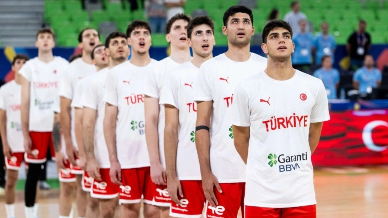 Aferin çocuklar: Çeyrek finaldeyiz