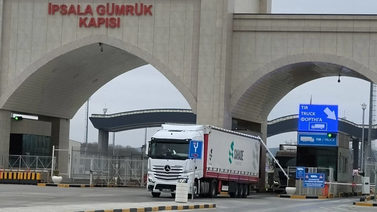 İpsala Gümrük Kapısı'nda rüşvet çarkı çöktü: Çok sayıda memur gözaltında