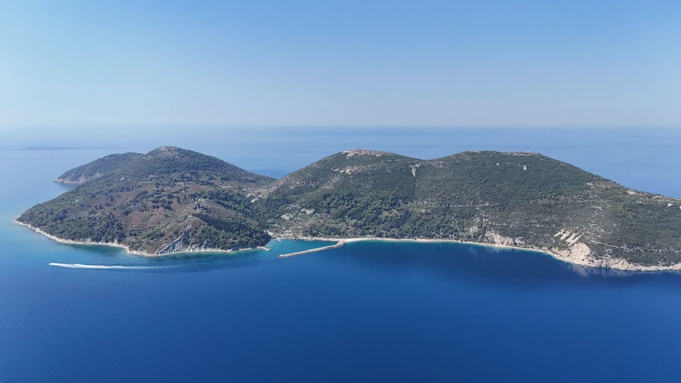 Yeni bir Epstein adası: Trump'ın Damadı Kushner Arnavutluk'taki adaya neden yatırım yapmak istiyor?