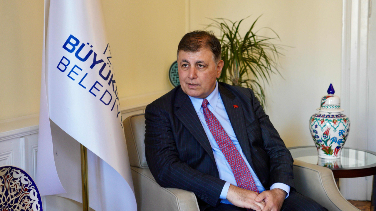 AK Parti'ye katılacağı iddia edilen Cemil Tugay: Görevime bağımsız olarak devam edeceğim