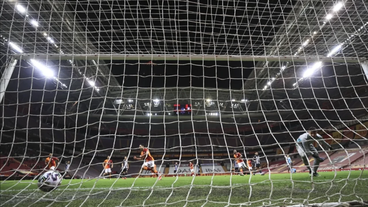 Belçika - Fransa Canlı izle! UEFA U17 Avrupa Şampiyonası yarı final maçı canlı yayın linki