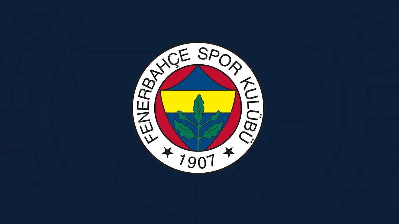 UEFA'dan Fenerbahçe'ye ceza! Sarı-lacivertlileri üzen gelişme resmen açıklandı