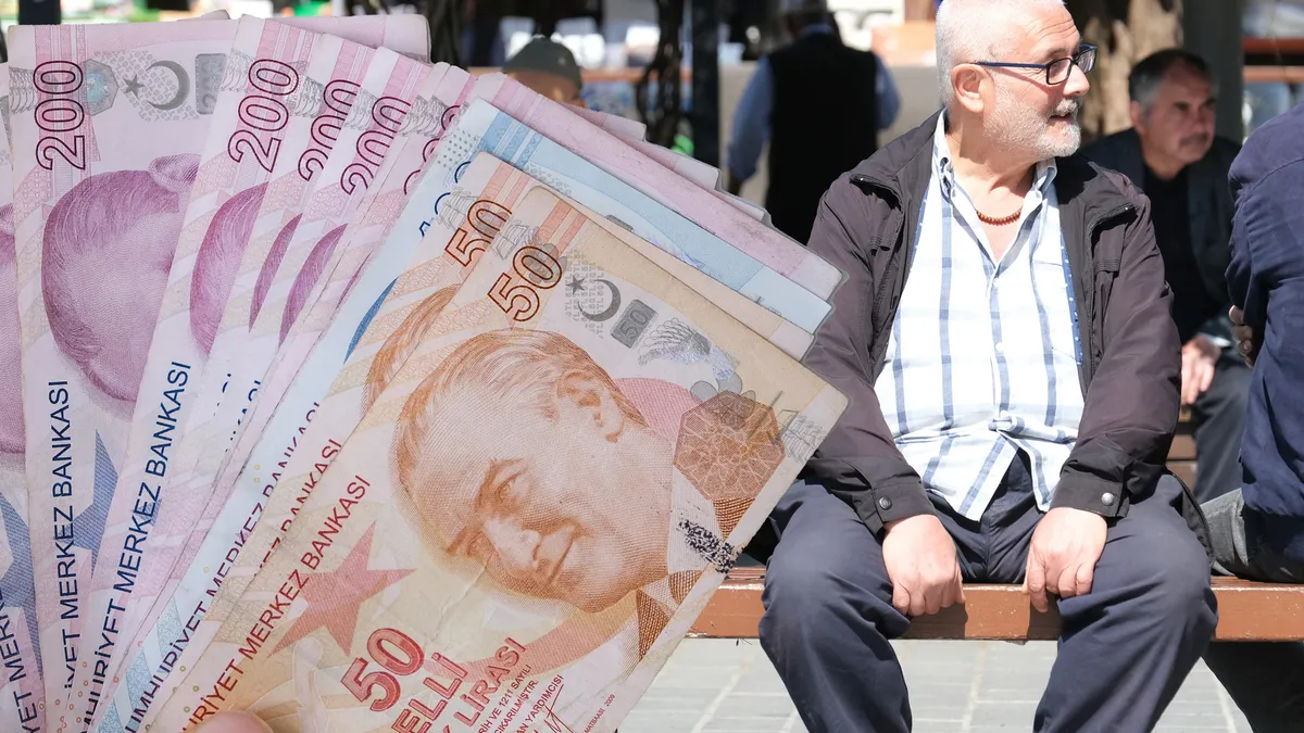 Emekli zammı için yeni anket geldi: Temmuzda yüzde 18.19 zam beklentisi