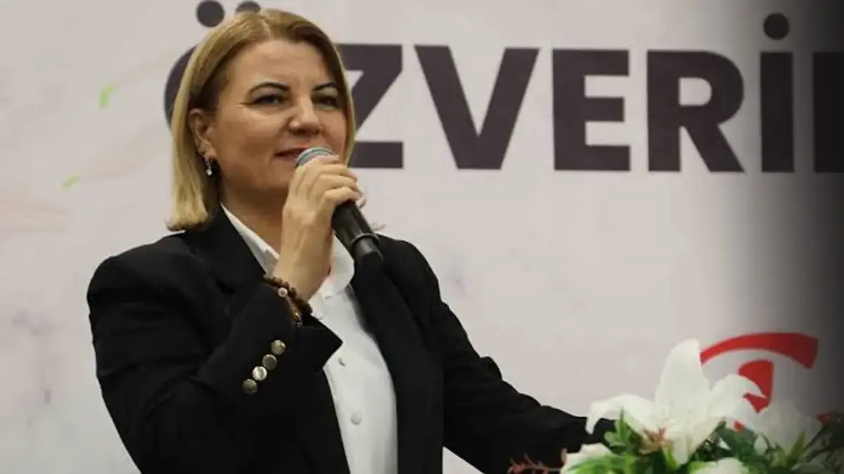 SON DAKİKA | İçişleri Bakanlığı duyurdu! İzmit Belediye Başkanı Fatma Kaplan Hürriyet görevden uzaklaştırıldı