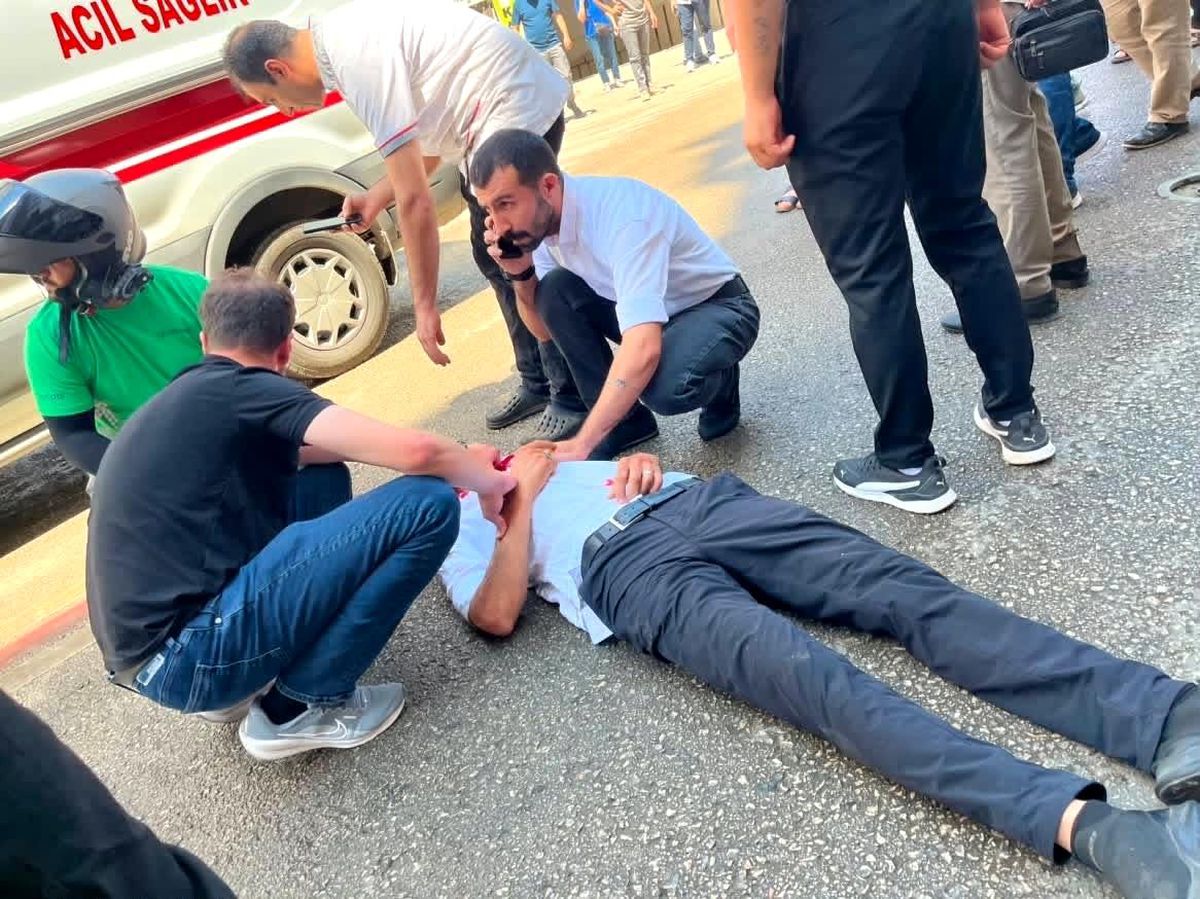 Elazığ'da Yayaya Otomobil Çarptı: Ağır Yaralı