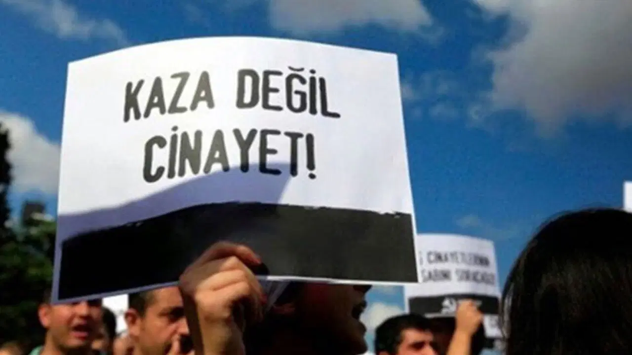 Aksaray'da iş cinayeti: Fabrika inşaatının çatısından düşen işçi hayatını kaybetti