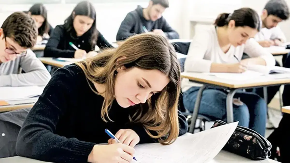 Yapay zekalı deneme sınavı