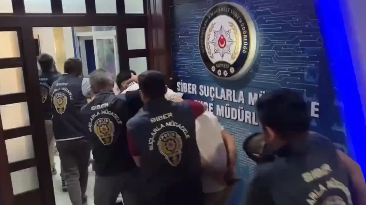 39 ilde siber suç operasyonu: 362 tutuklama