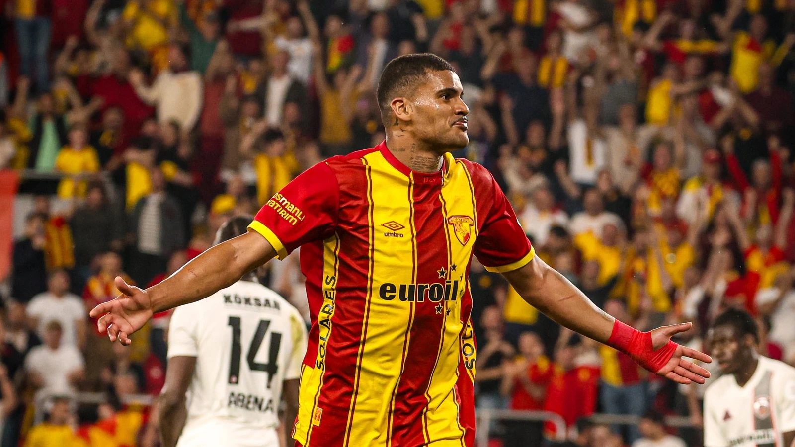Göztepe, Brezilyalı forvetini Partizan'a kiraladı
