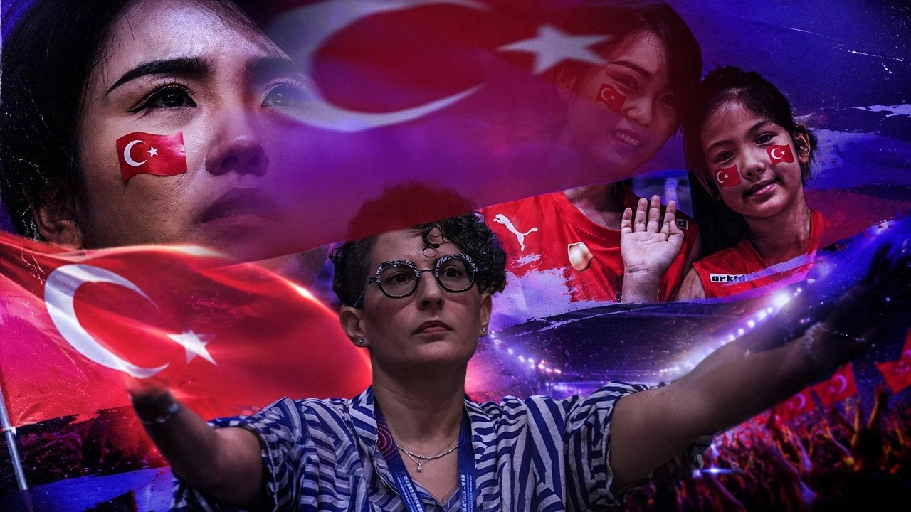 Çin'de Türk rüzgarı: Ay yıldız modası