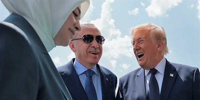 ABD Başkanı Donald Trump, Ankara'ya iniş yaptı