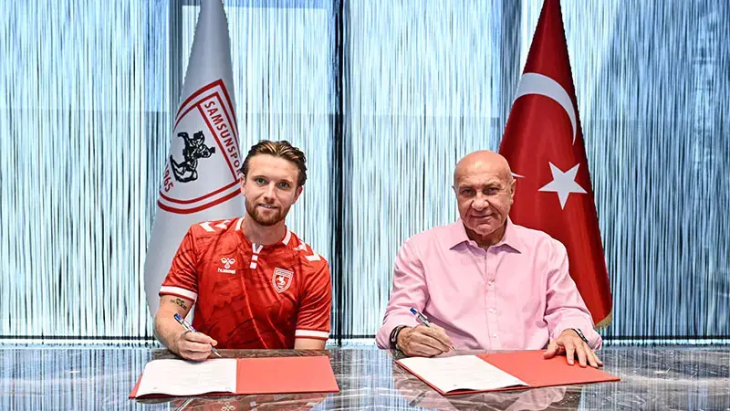 Samsunspor, Elliot Watt ile 4 yıllık sözleşme imzaladı