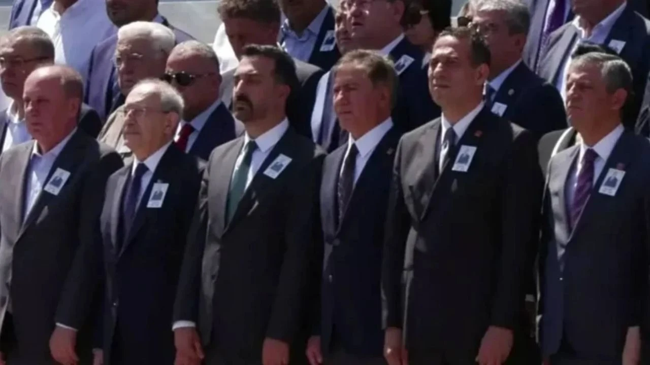 Butlan kararı sonrası bir ilk! Kılıçdaroğlu ve Özel yan yana: Tokalaştılar