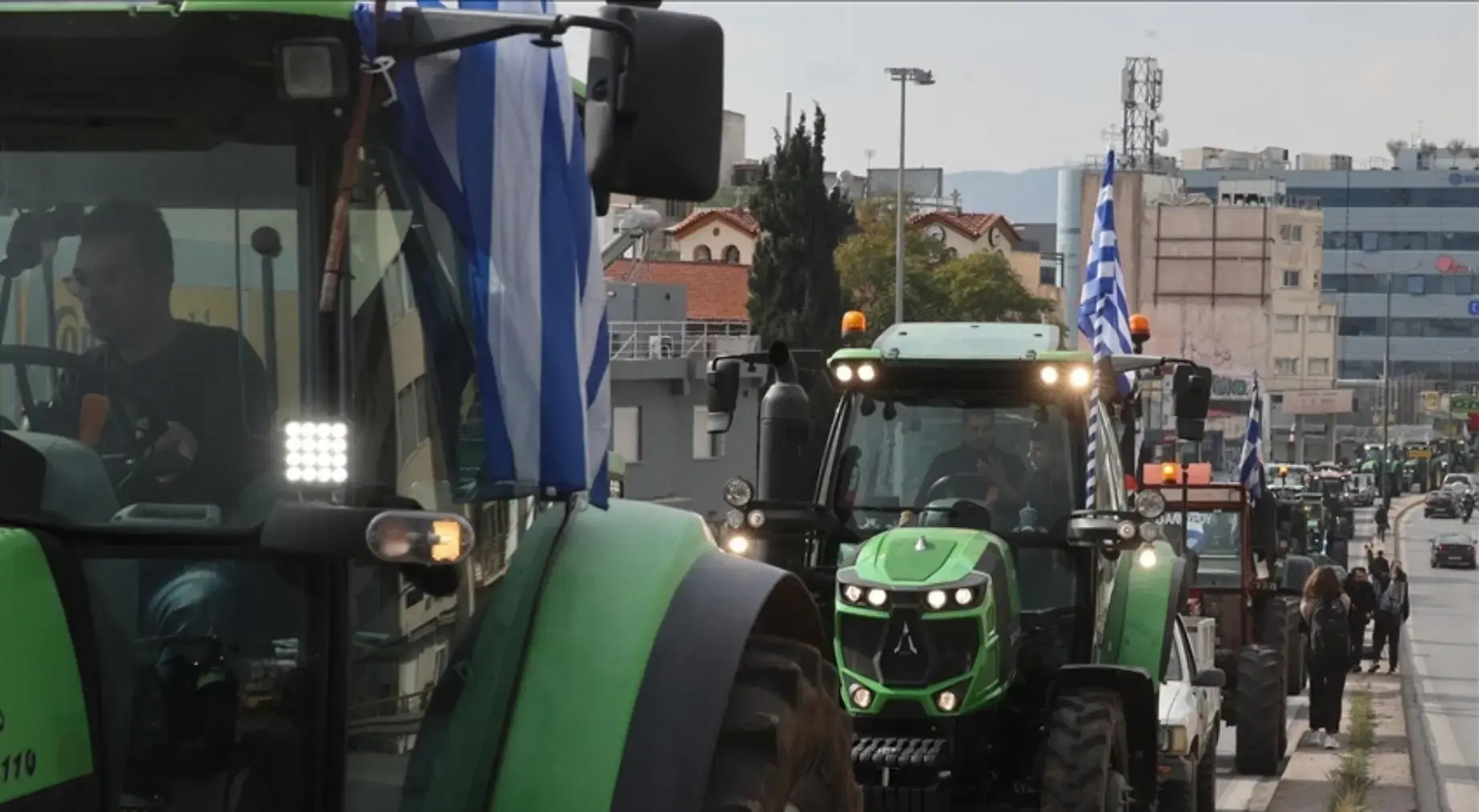Yunanistan'da çiftçilerden protesto! 'Ödenmeyen destekler'