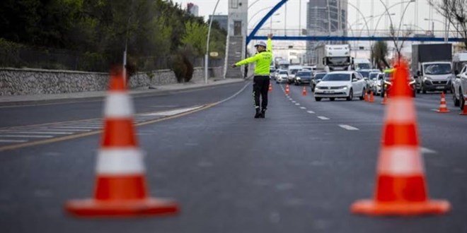 15 Temmuz'da İstanbul'da kapatılan yollar: 03.00'te başlıyor
