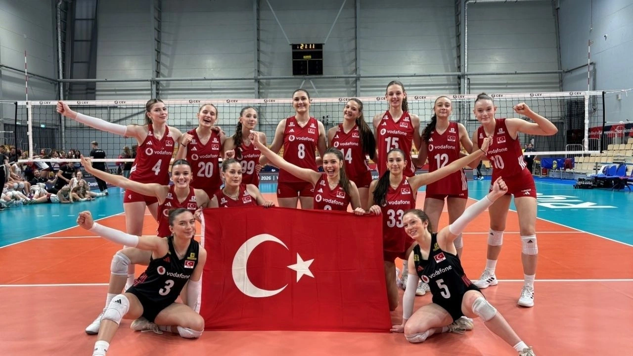 Filenin Prensesleri ezdi geçti: Güz çiçek açtı